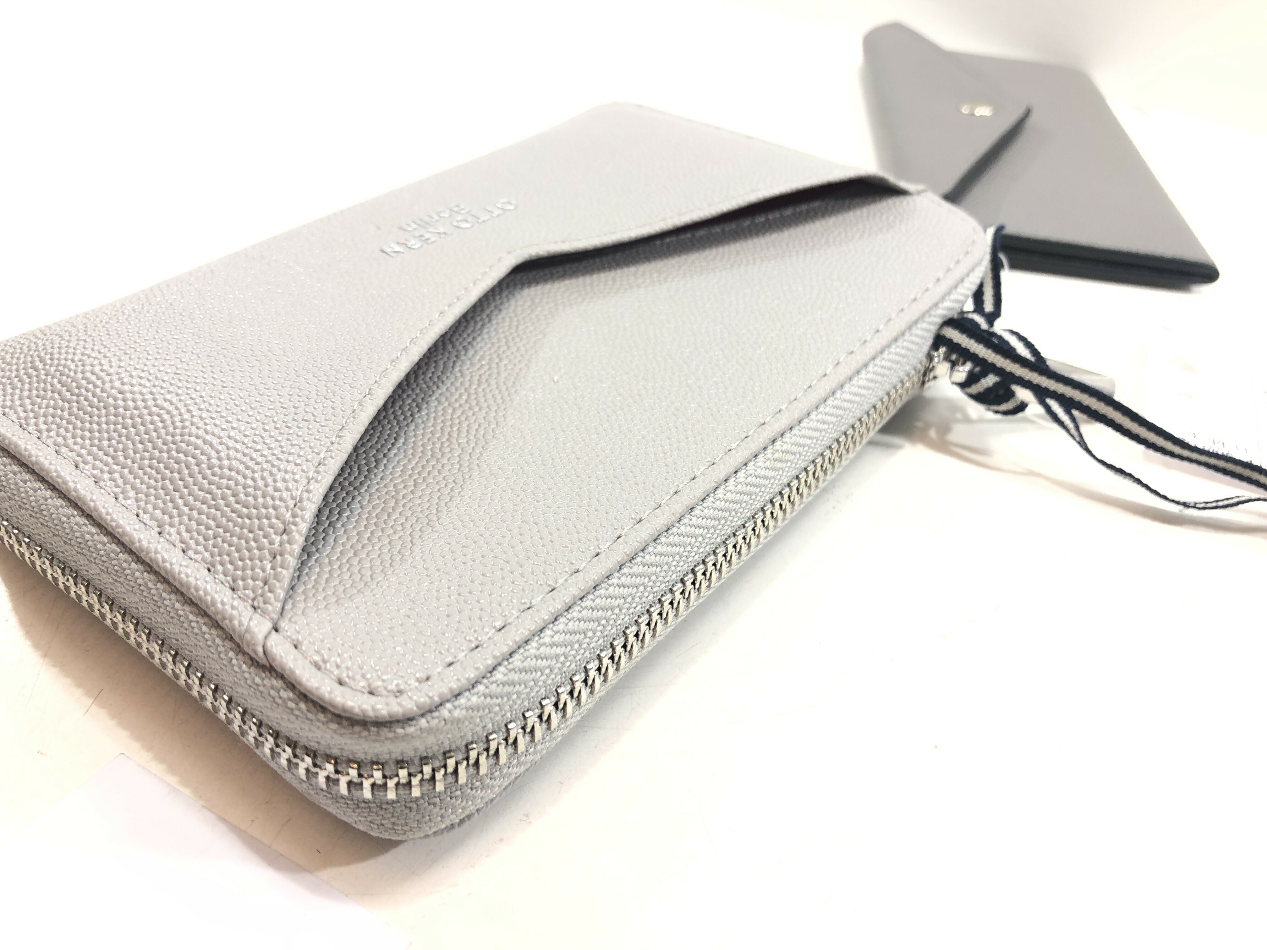 portfel-otto-kern-szary-marka-gaia