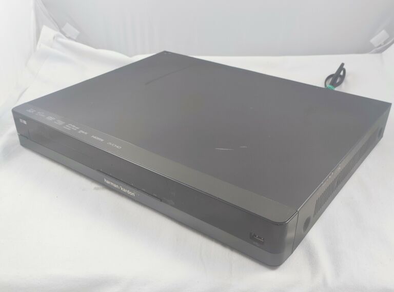 odtwarzacz-harman-kardon-bdt-30-czytaj-opis-przechodnia-1-przasnysz