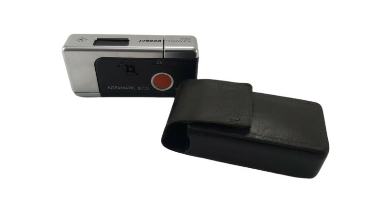 APARAT AGFA AGFAMATIC 2000
