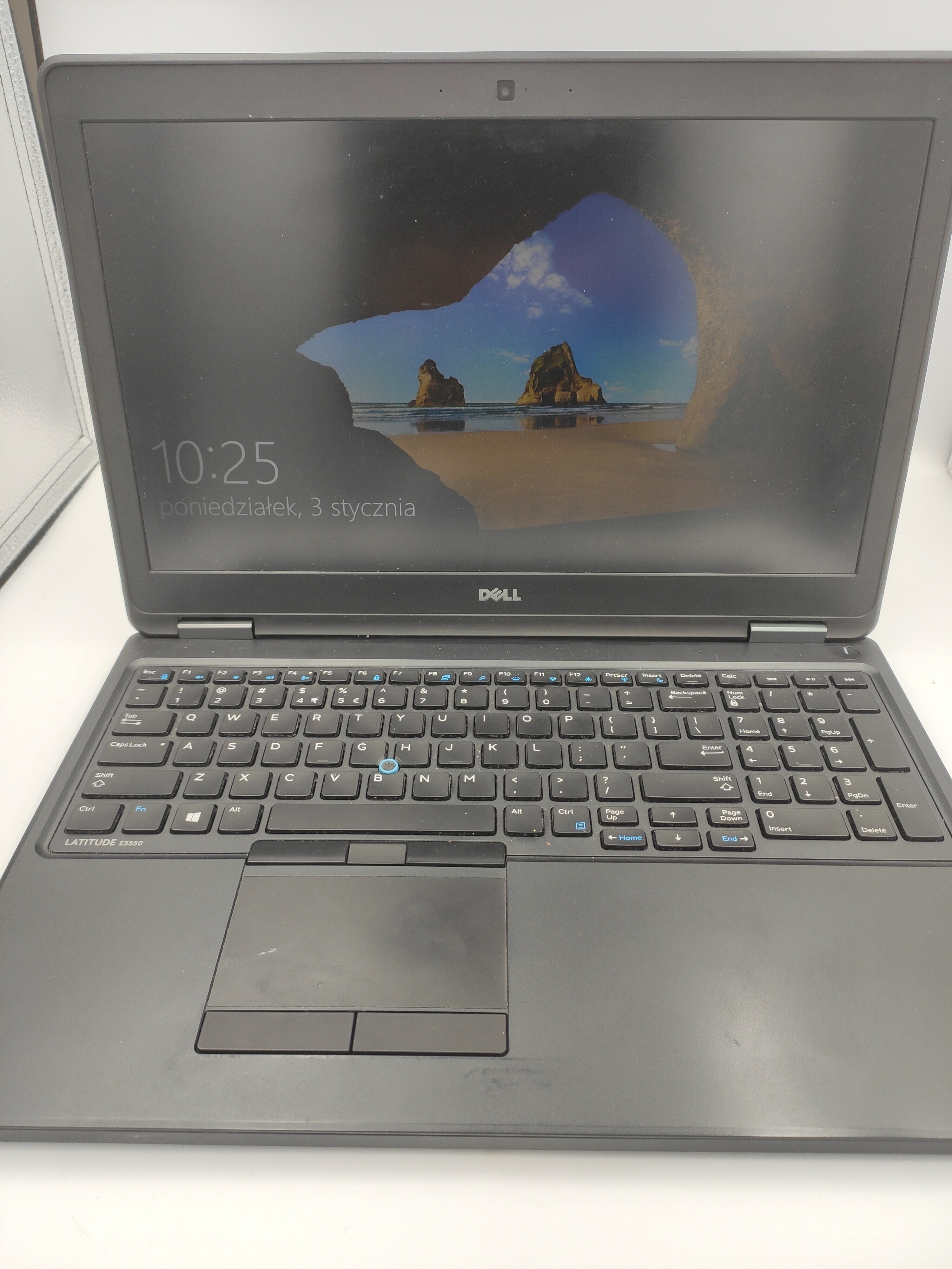 laptop-dell-latitude-e5550-rozdzielczosc-px-1366-x-768