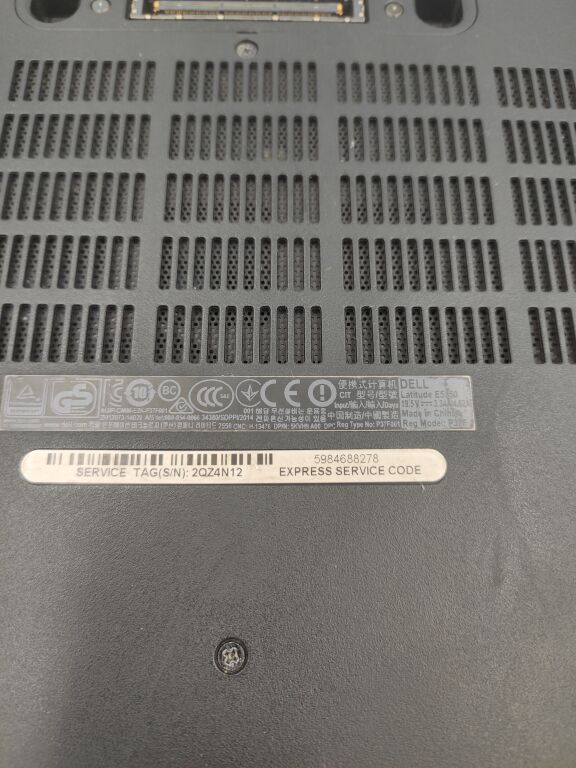 laptop-dell-latitude-e5550-system-operacyjny-windows-10-professional