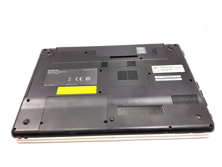 LAPTOP SONY VAIO PCG-71211M 500GB/4GB RAM/I3