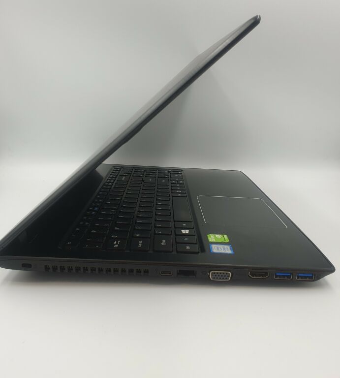 LAPTOP ACER ASPIRE E5-575G I5/4GB/1TB/WIN10