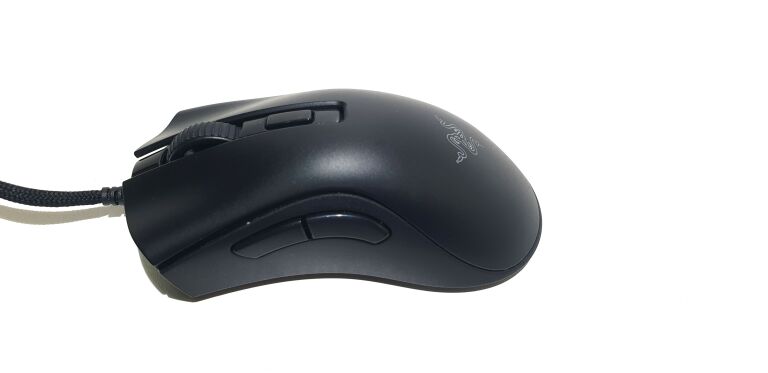 MYSZ GAMINGOWA PRZEWODOWA RAZER DEATHADDER V2 MIN