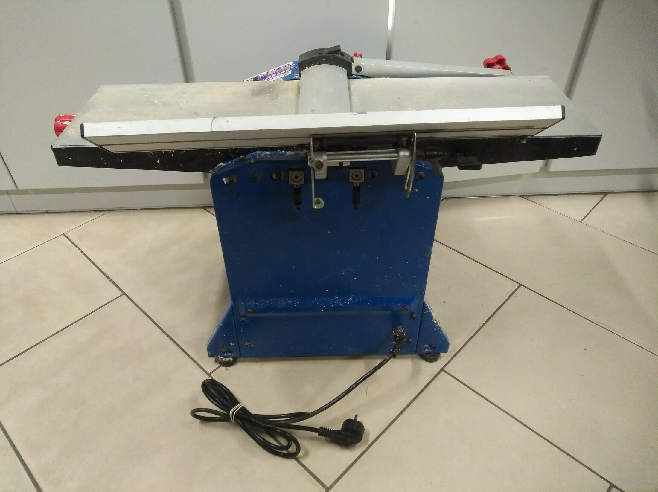 strugarko-grubosciowka-dedra-ded-7813-1400w-glebokosc-strugania-2