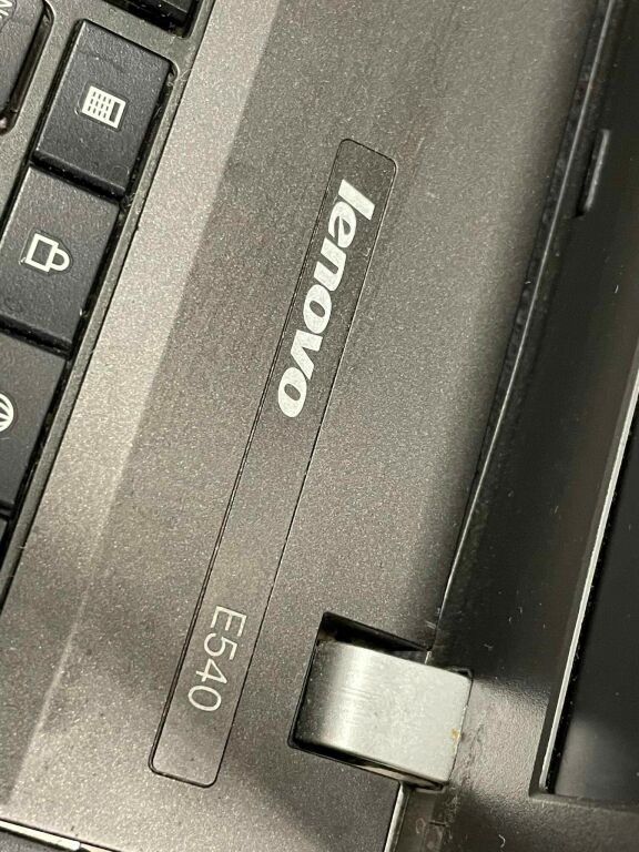 LAPTOP LENOVO THINKPAD E540