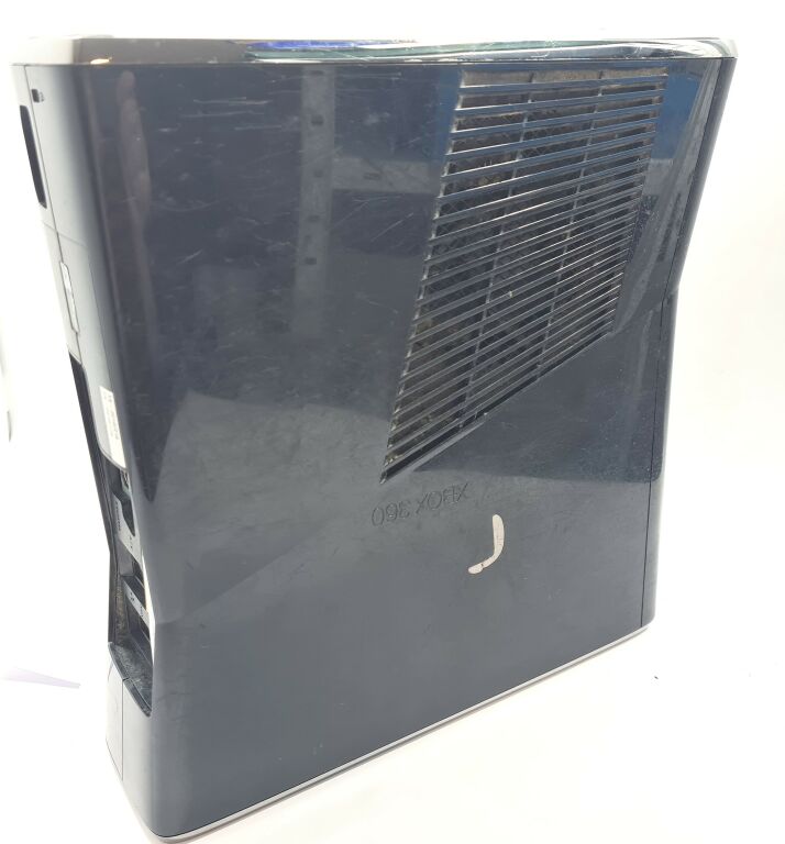 xbox-360-s-250gb-sama-konsola-dysk-wbudowana-pamiec-250-gb
