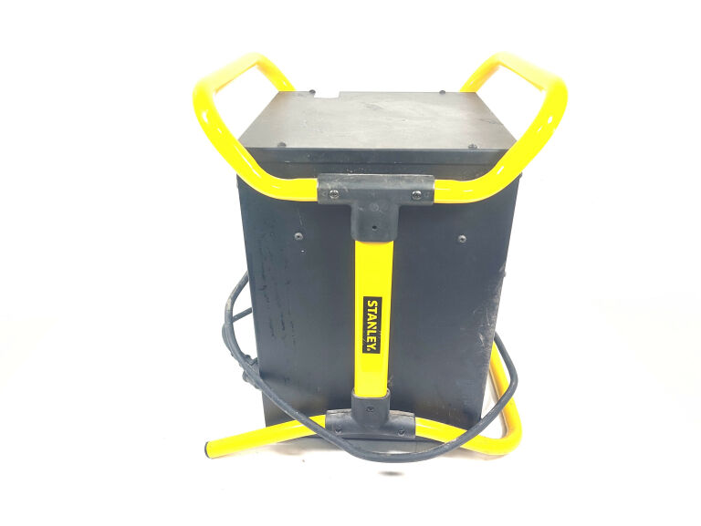 NAGRZEWNICA ELEKTRYCZNA STANLEY ST-033-240-E