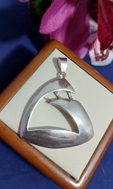 cudowna-srebrna-zawieszka-548g-925-ean-gtin-5905935561303