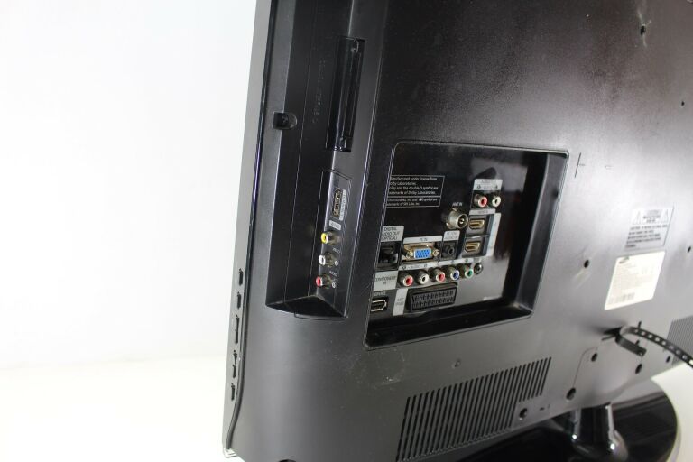 telewizor-samsung-le32b450c4w-32-cale-opis-typ-telewizora-inny