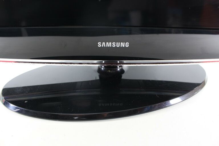 telewizor-samsung-le32b450c4w-32-cale-opis-kod-producenta-le32b450c4w