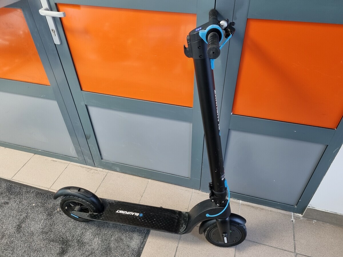 hulajnoga-elektryczna-blaupunkt-esc808-moc-silnika-250