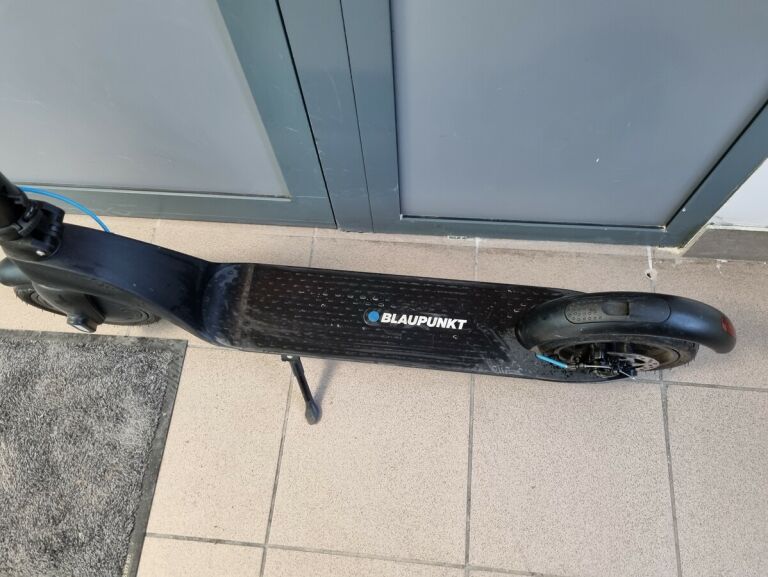 HULAJNOGA ELEKTRYCZNA BLAUPUNKT ESC808