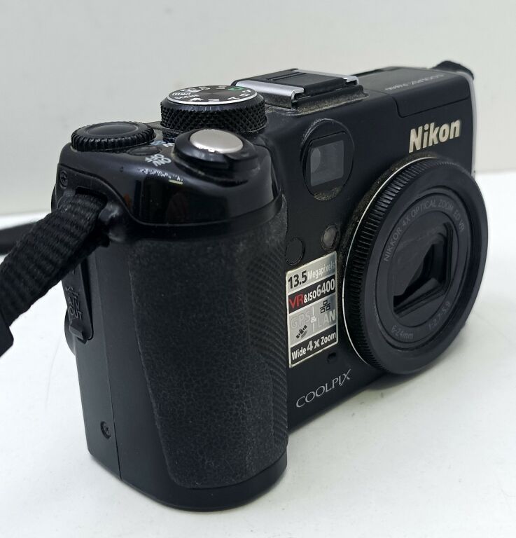 APARAT NIKON COOLPIX P6000 + ŁADOWARKA