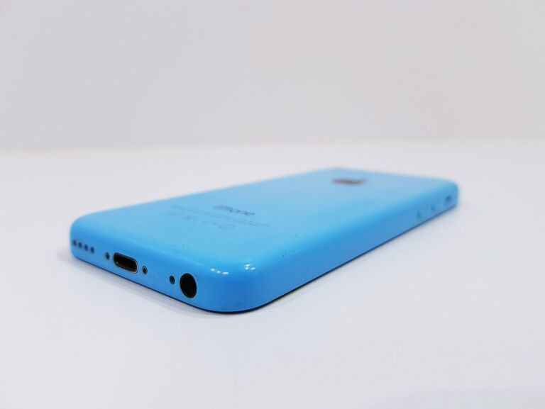 telefon-iphone-5c-18-gb-niebieski-pojemnosc-akumulatora-1560