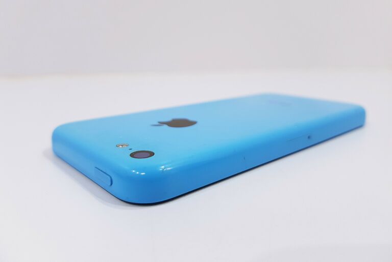 telefon-iphone-5c-18-gb-niebieski-opcje-sim-single-sim