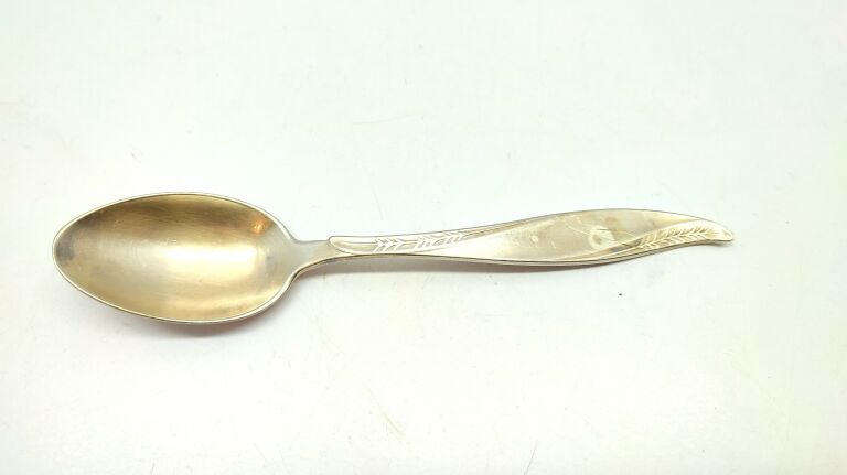 posrebrzana-lyzeczka-deserowa-1420cm-stan-nie-wymaga-renowacji