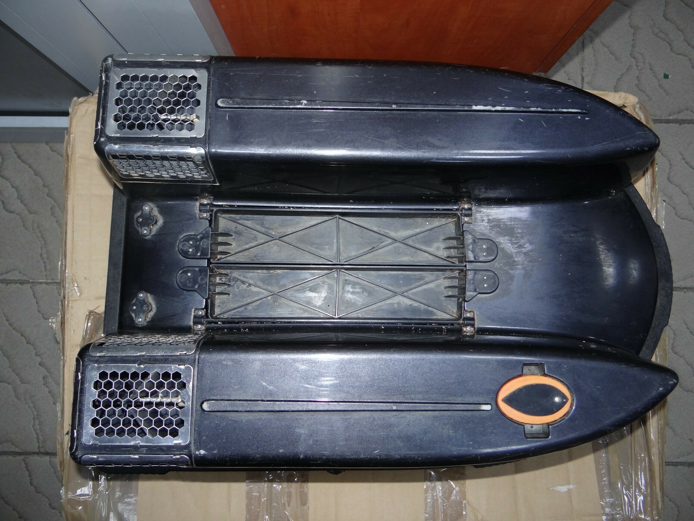 lodka-zanetowa-ultraboat-stan-uzywany