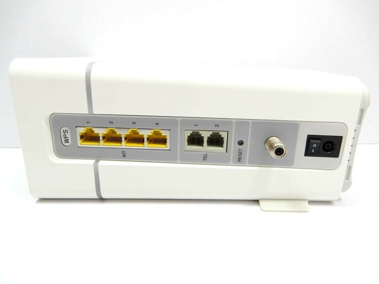 ROUTER MODEM ARRIS TG3492LG-LC KOMPLET