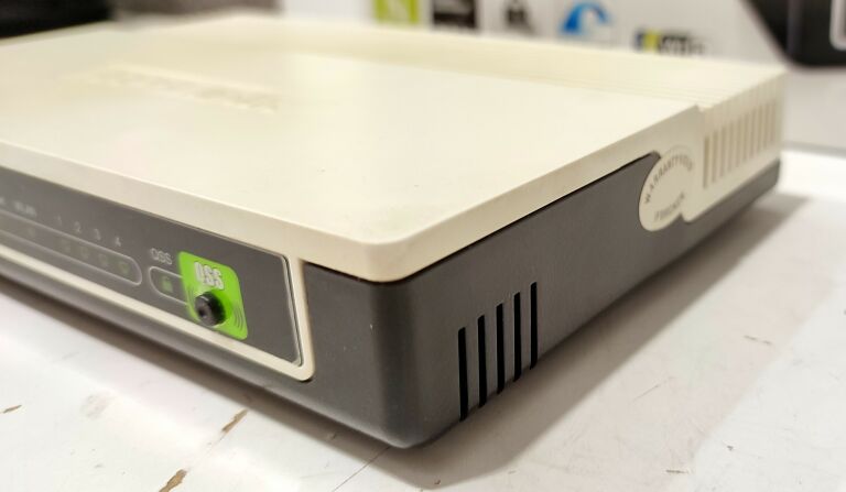 ROUTER TP-LINK TD-W8950ND