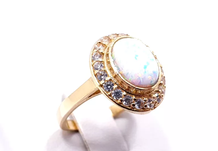 zloty-pierscionek-opal-cyrkonie-r19-kamien-cyrkonia