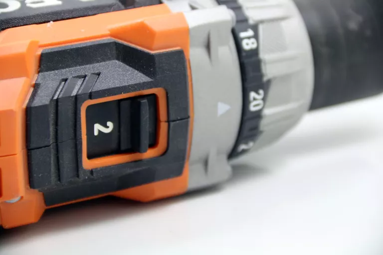 wiertarko-wkretarka-18v-aeg-bs18g4-202c-ean-gtin-4058546348236