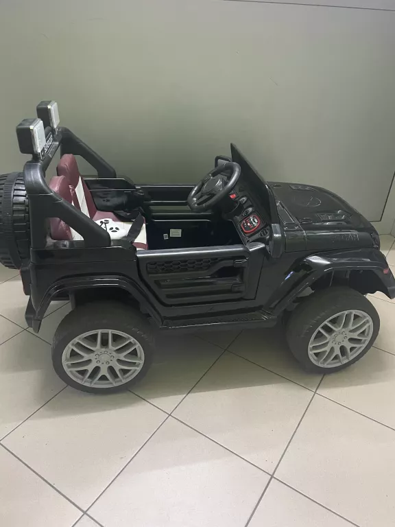 SAMOCHÓD SKLEPMAXI JEEP LT-598