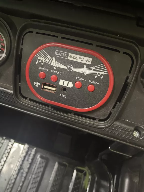 SAMOCHÓD SKLEPMAXI JEEP LT-598