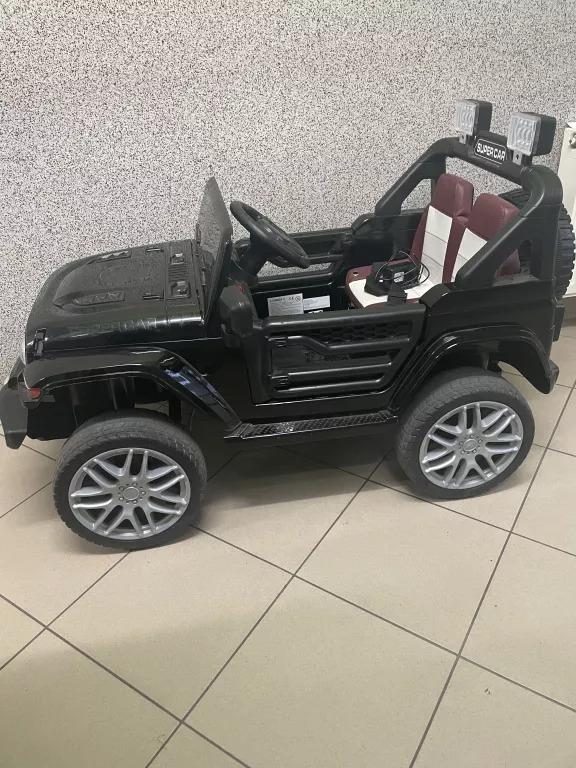 SAMOCHÓD SKLEPMAXI JEEP LT-598