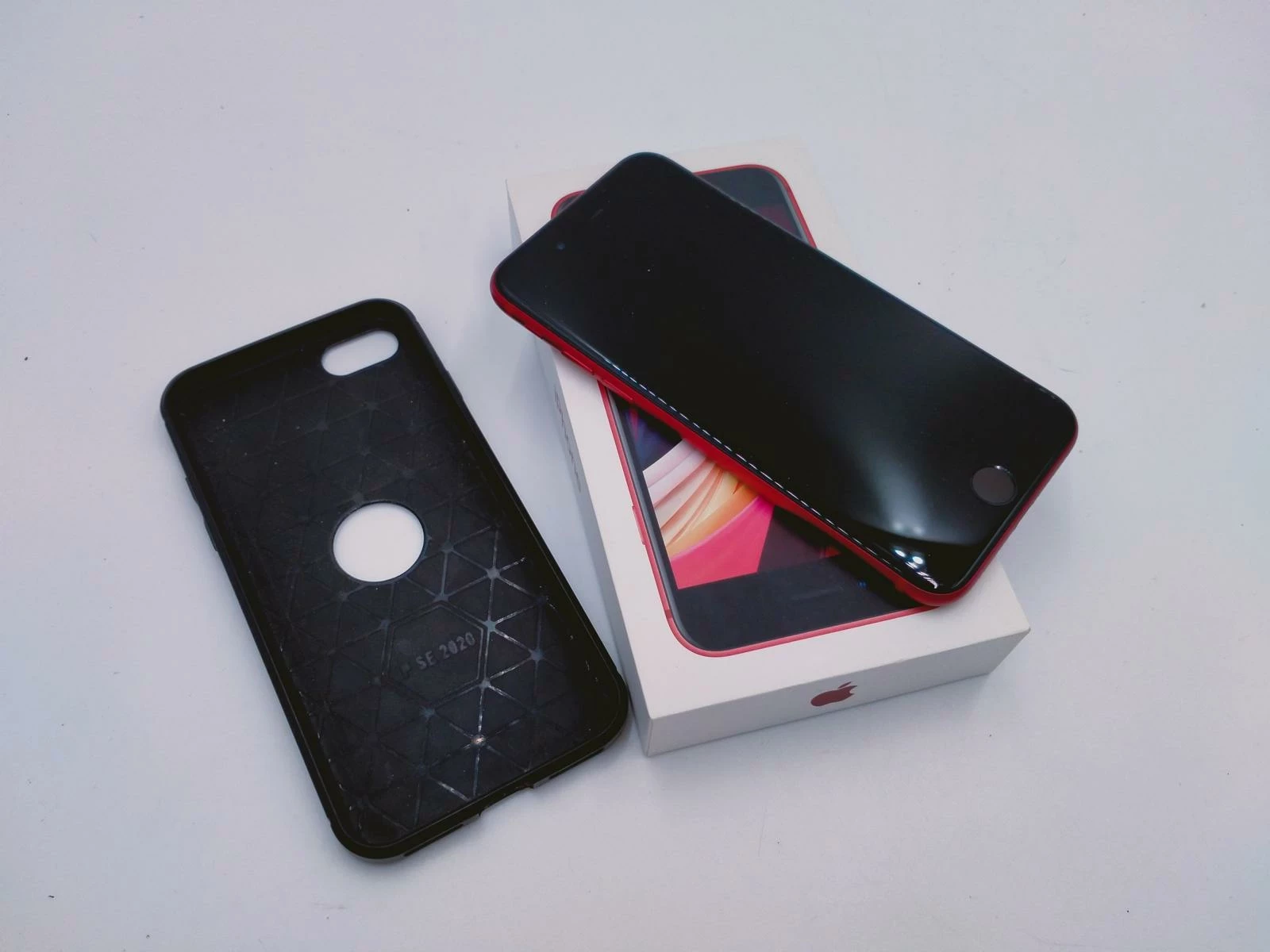 telefon-iphone-se-2020pudelko-kozminska-5-krotoszyn