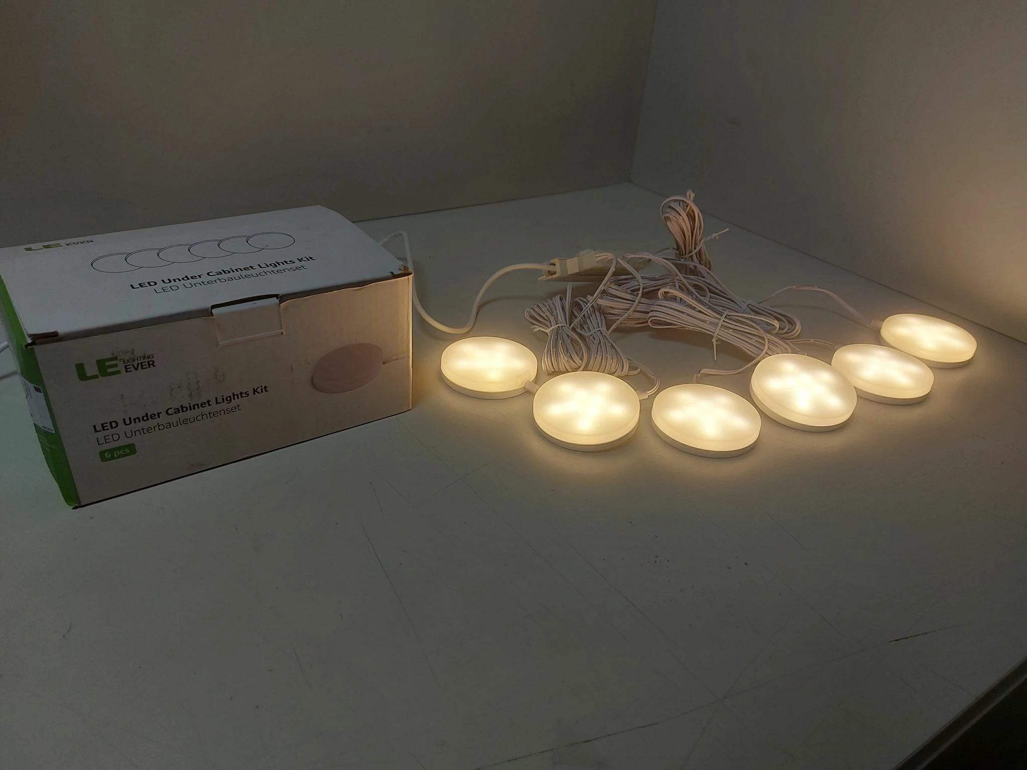 oswietlenie-podszafkowe-led-6szt-lighting-ever-marka-bez-marki