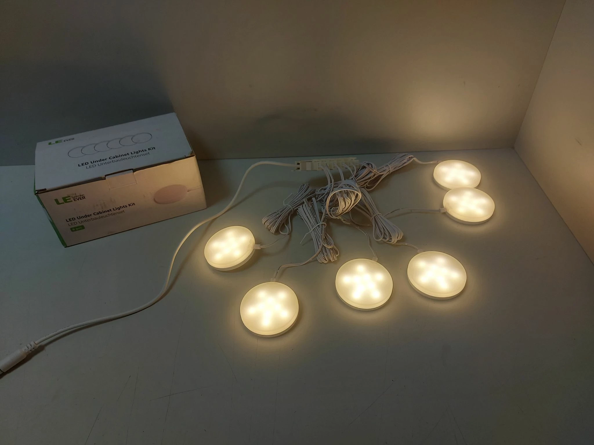 oswietlenie-podszafkowe-led-6szt-lighting-ever-moc-2