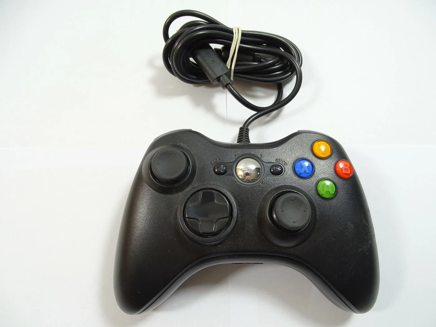 pad-przewodowy-xbox-360-pc-aptel-stan-uzywany