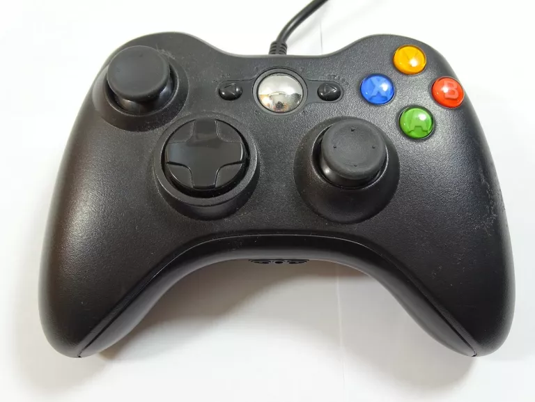 pad-przewodowy-xbox-360-pc-aptel-nowosielska-40i-bialystok-sj