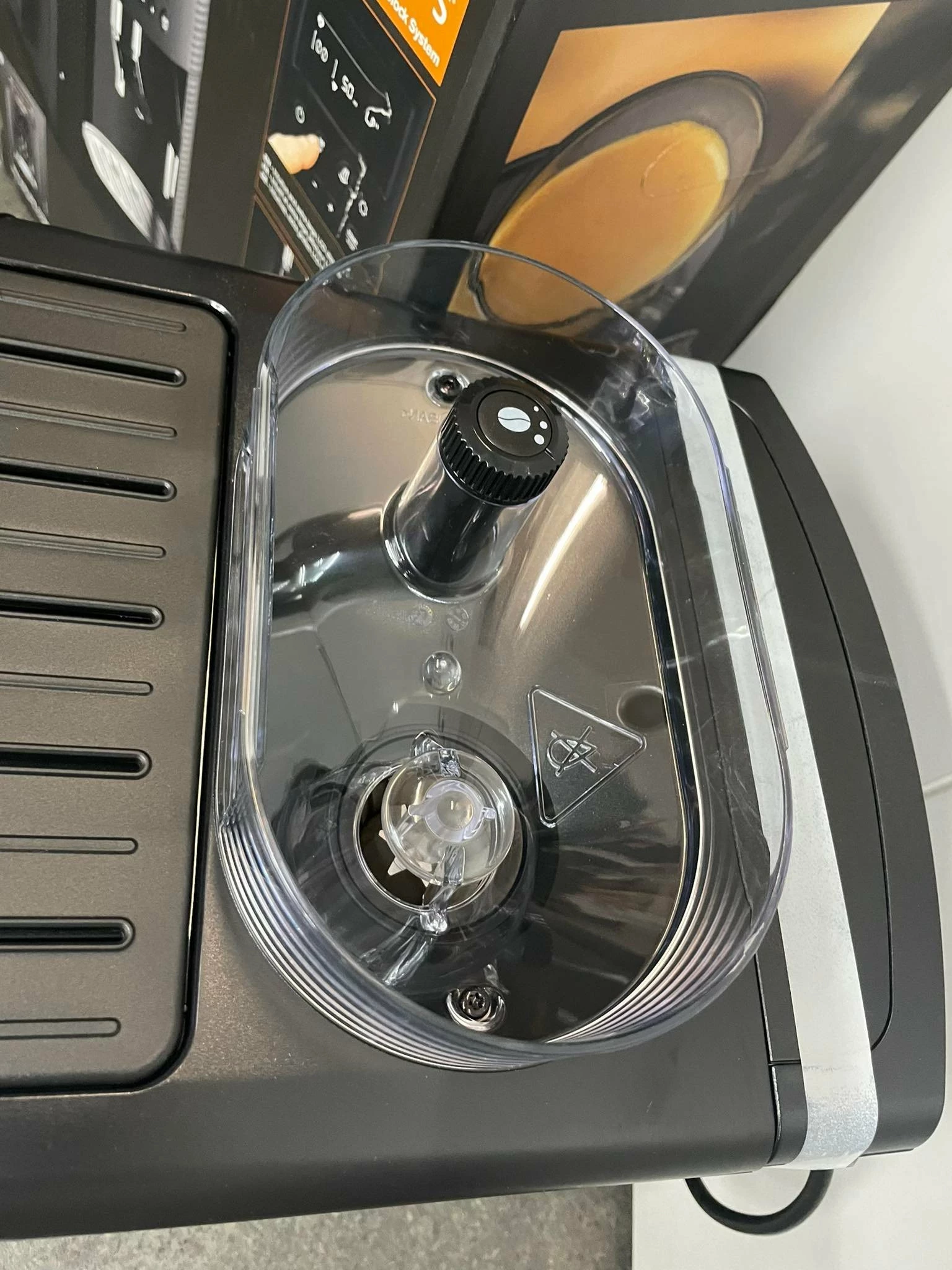 ekspres-do-kawy-krups-ea8100-series-rodzaje-kawy-ziarnista