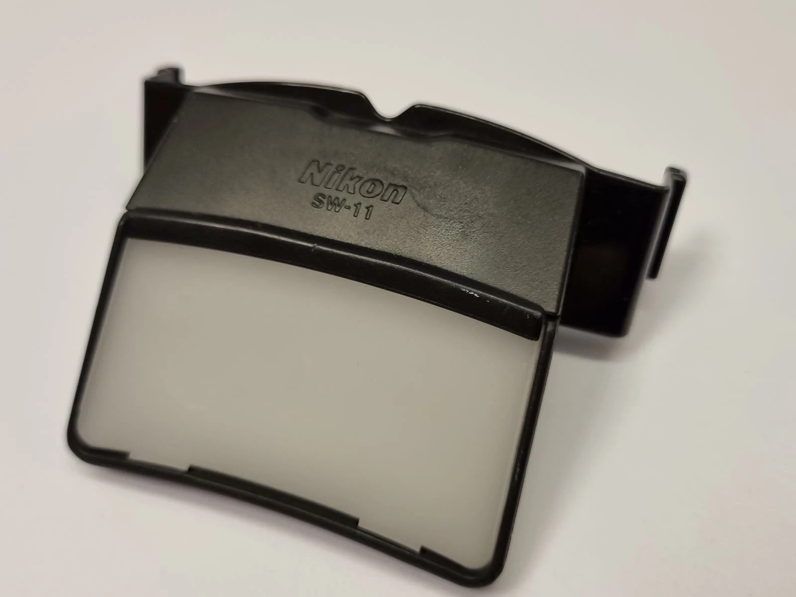 adapter-nasadka-rozpraszajaca-nikon-sw-11-model-sw-11