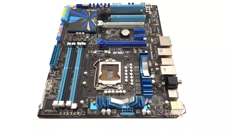 PŁYTA GŁÓWNA ASUS P7P55D DELUXE I3-540 USZKODZONA