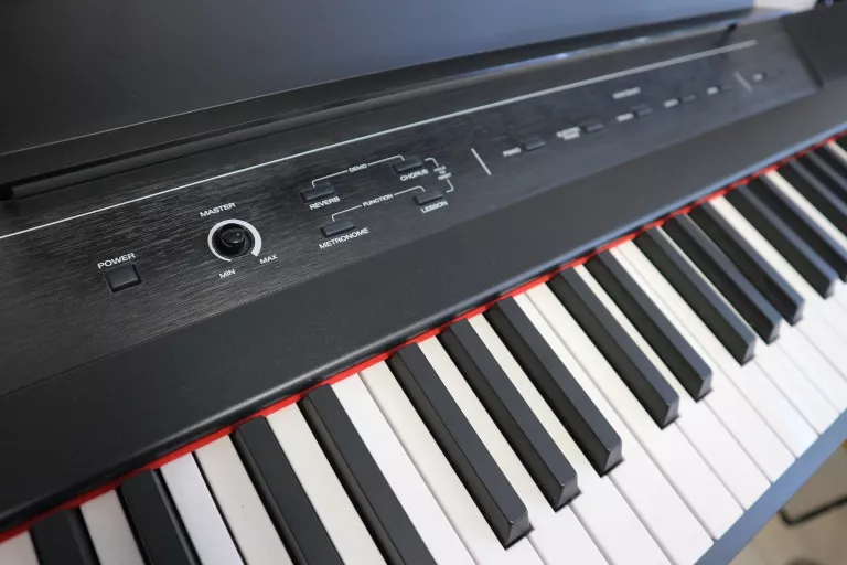 PIANINO CYFROWE ALESIS RECITAL BLACK