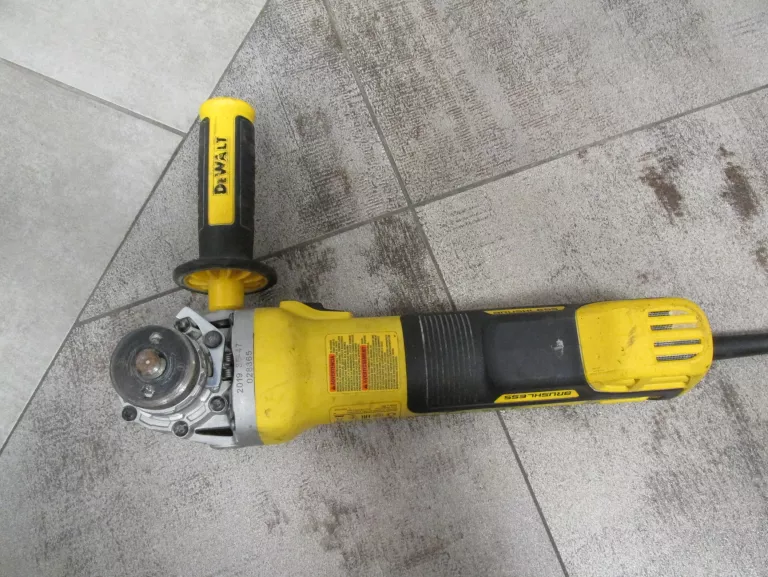 SZLIFIERKA KĄTOWA DEWALT DWE4347 1700W 2019 ROK