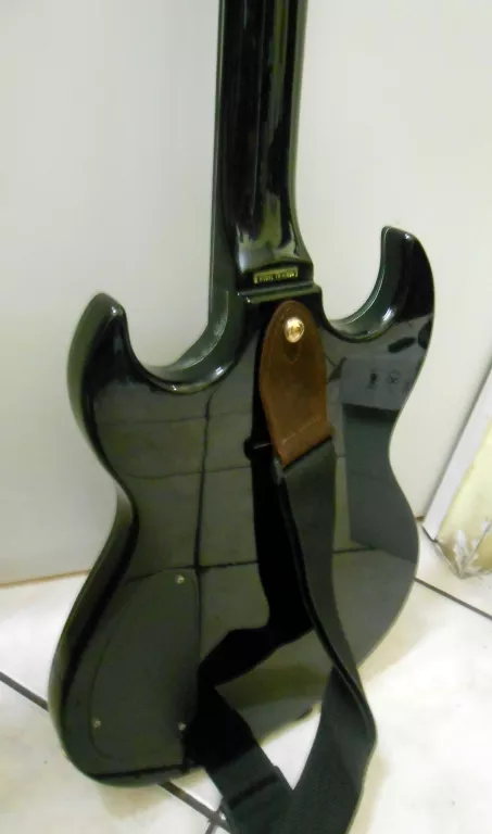 GITARA ELEKTRYCZNA GREG BENNETT TORINO TR4/MBK