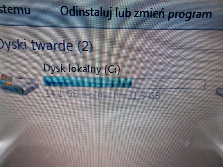 LAPTOP ADVENT 7109A