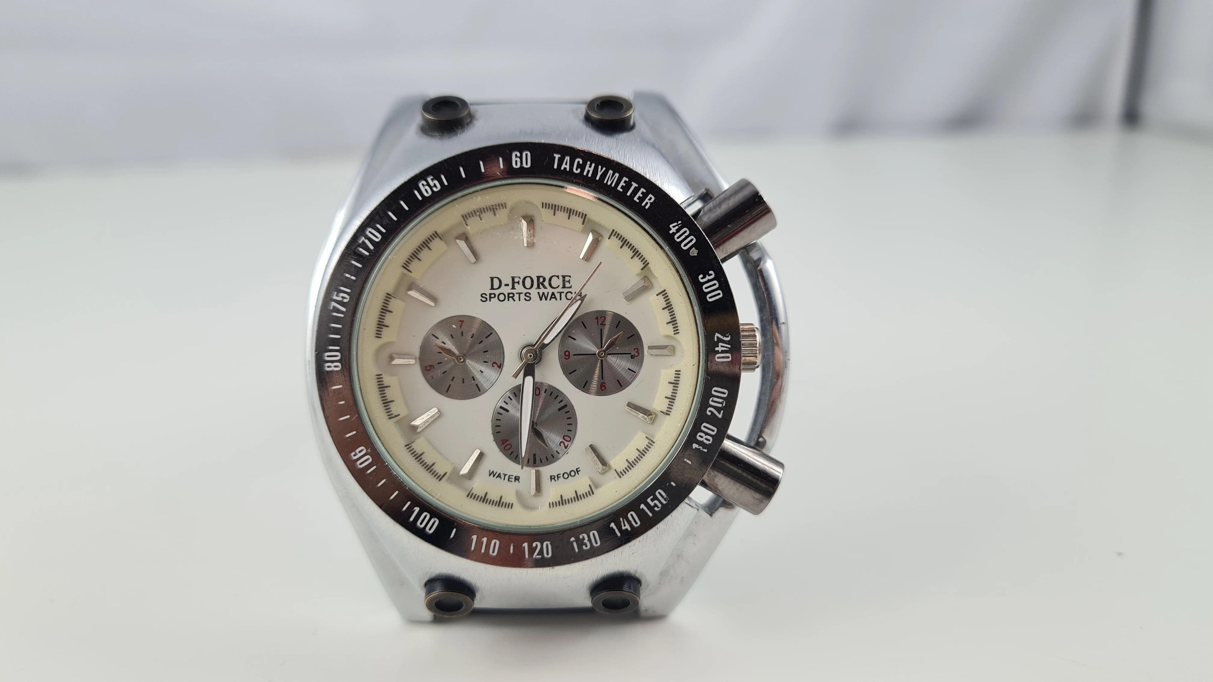 zegarek-d-force-sports-watch-mickiewicza-12-pelplin