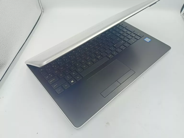 LAPTOP HP 15-DA0001NW