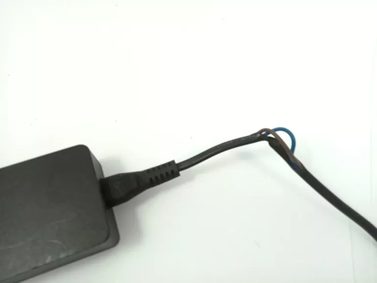 laptop-microsoft-1867-128gb8gbi5-1035-stan-uzywany