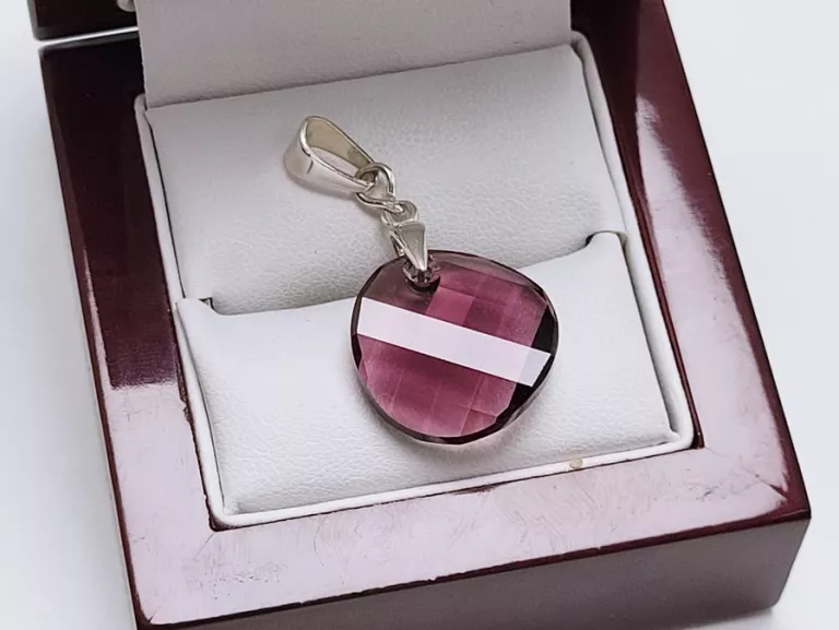 SREBRNA ZAWIESZKA 3,30G PR.925