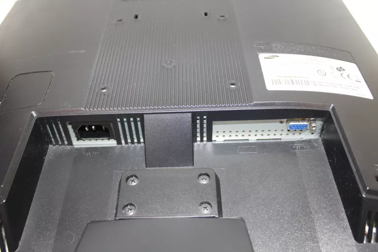 MONITOR SAMSUNG SYNCMASTER 920N
