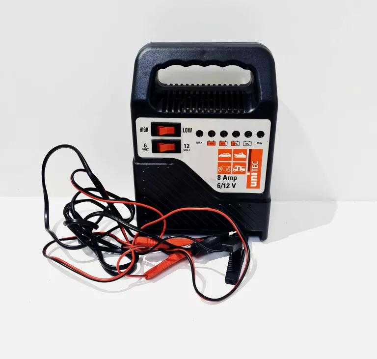 PROSTOWNIK UNITEC LED 6V 12V 8A 15-120AH