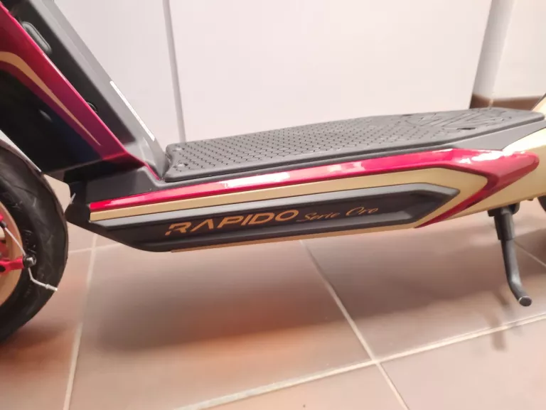 HULAJNOGA ELEKTRYCZNA AGUSTA RAPIDO ORO10CZX GW
