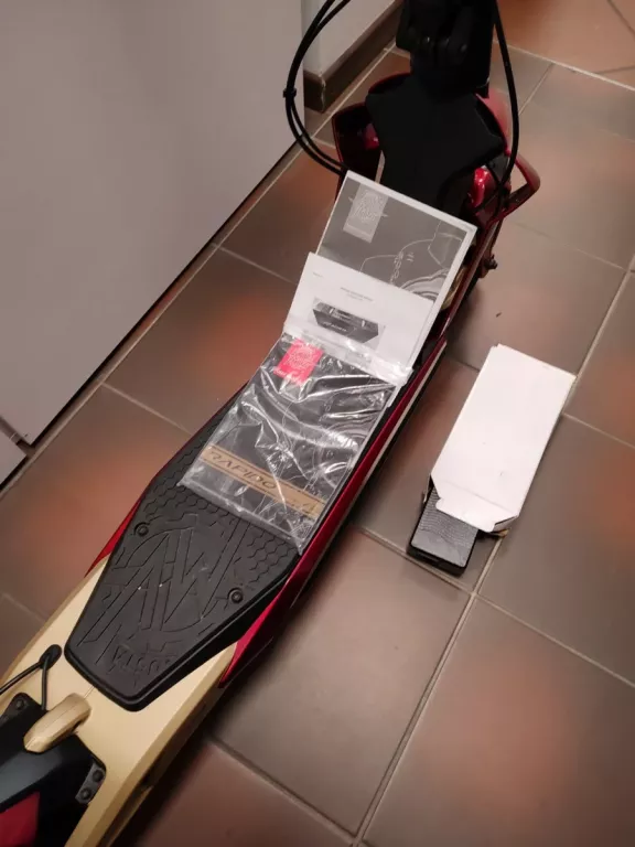 HULAJNOGA ELEKTRYCZNA AGUSTA RAPIDO ORO10CZX GW