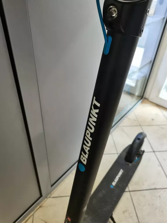 HULAJNOGA ELEKTRYCZNA BLAUPUNKT ESC 808